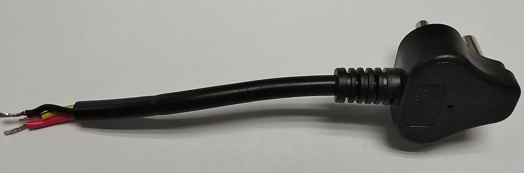 P151630-F AC plug-side cable overview